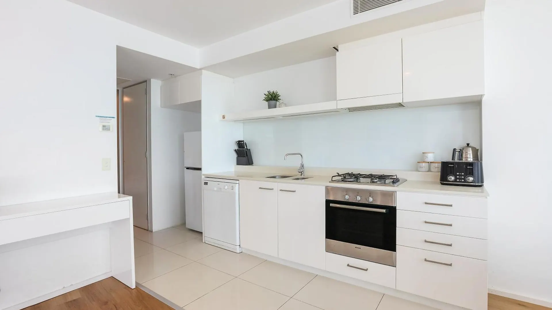 Q Tower Amazing Ocean Views 22Nd Level Heated Pools Sleeps 6 - Optimise Bnb Gold Coast 0*,
