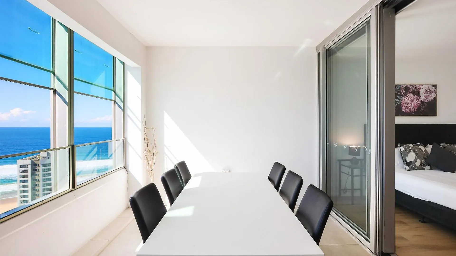 Q Tower Amazing Ocean Views 22Nd Level Heated Pools Sleeps 6 - Optimise Bnb Gold Coast Australia